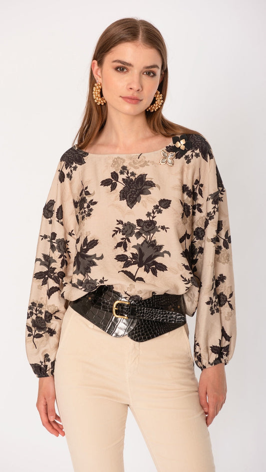 Blusa fantasia rose con spille