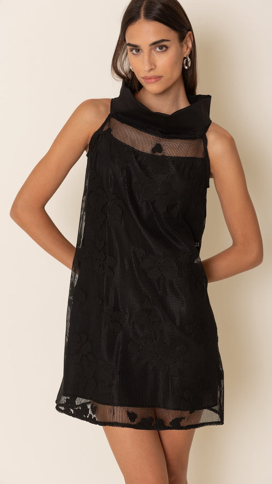 Abito pizzo con inserto in cotone